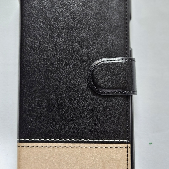 Lupa Leather Wallet case for iPhone 11 Golden Duck - Picture 1 of 10